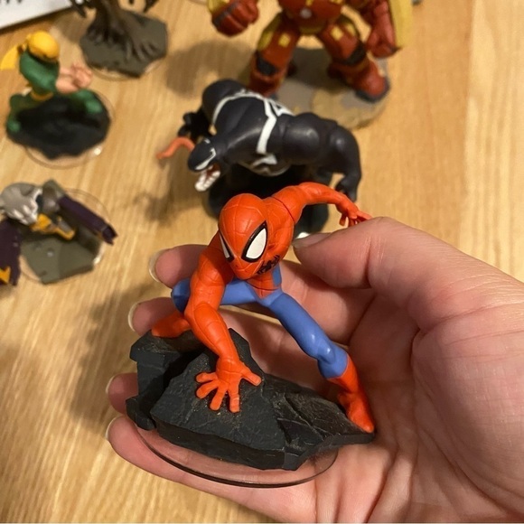 Disney Infinity Marvel Figures Lot Bundle Spider-Man Iron Man Thor Gru Video - Picture 4 of 12